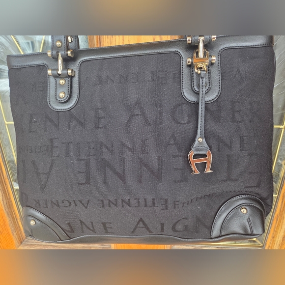 Etienne Aigner Black Logo Tote Bag - Picture 2 of 13